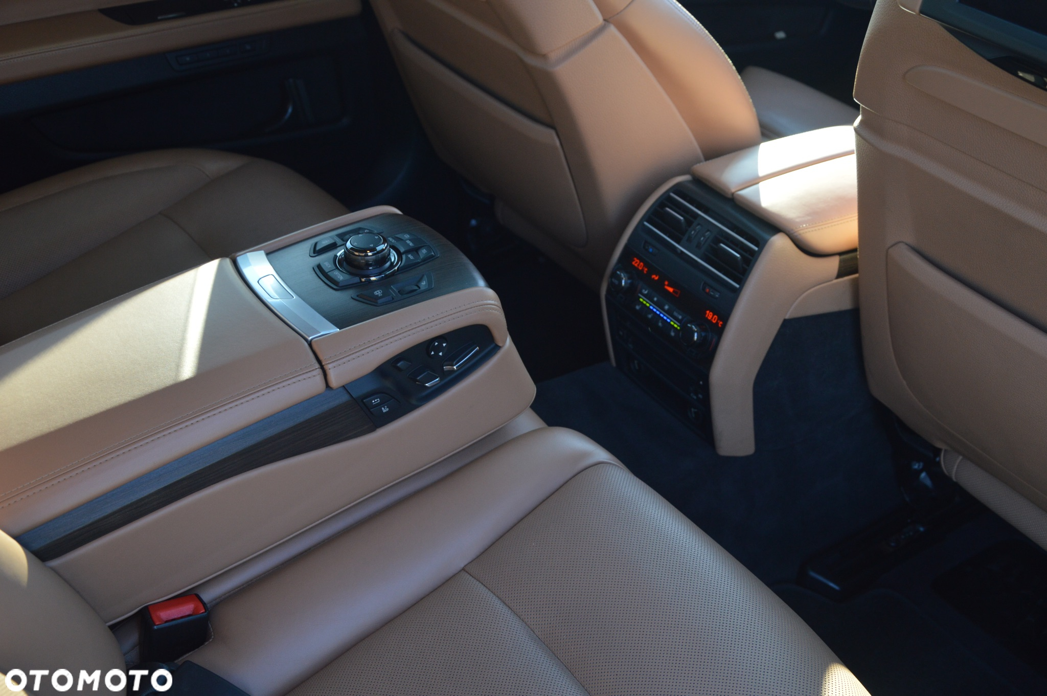 BMW Seria 7 730d - 24