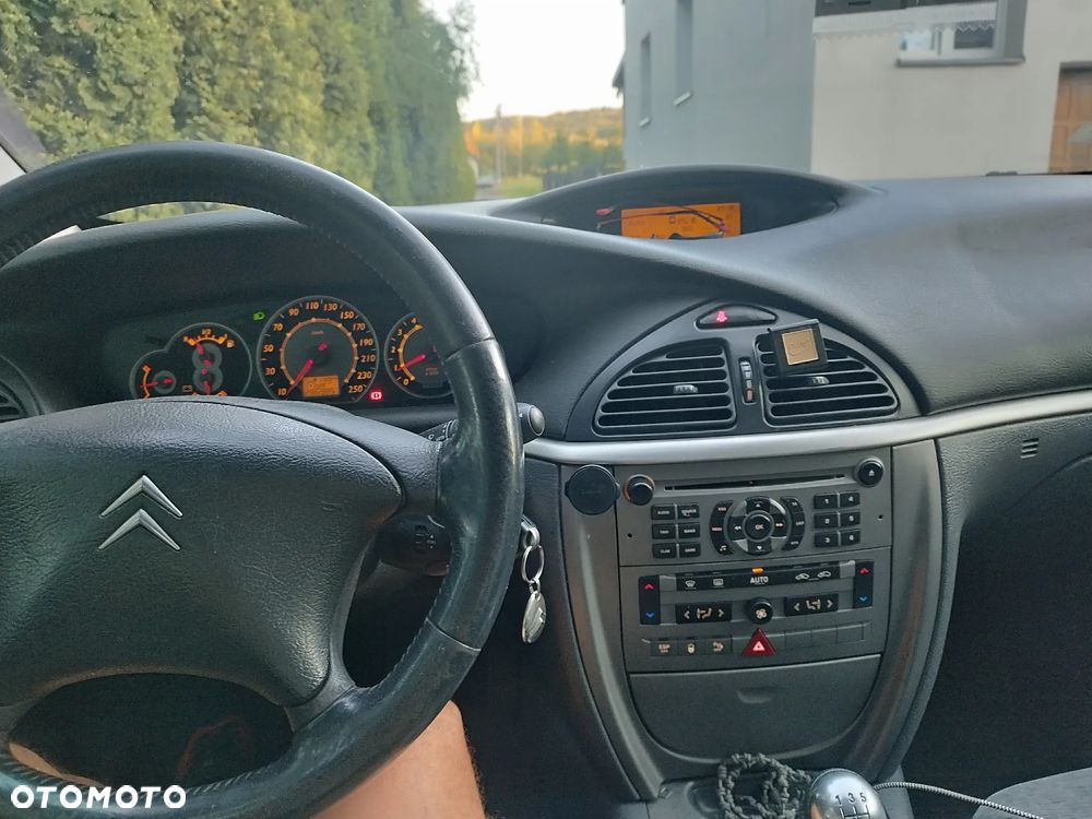 Citroën C5 HDi 110 Style - 3