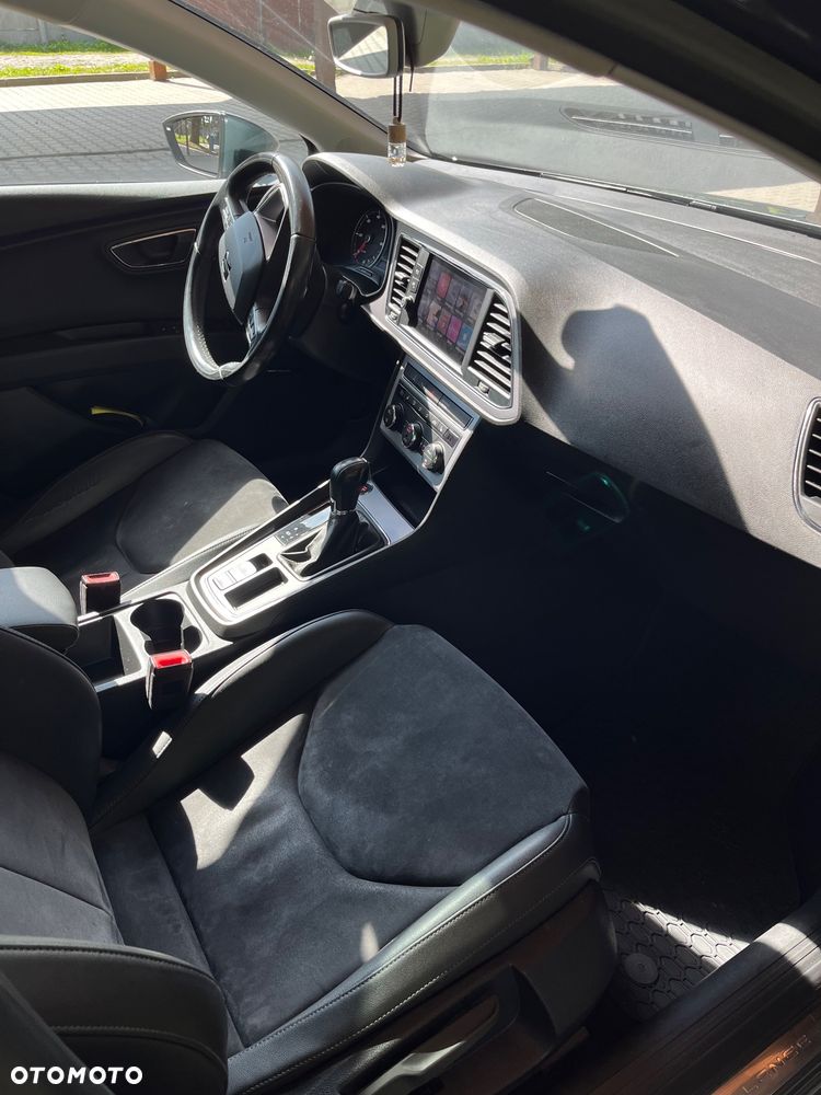 Seat Leon 2.0 TDI DPF Start&Stop DSG XCELLENCE - 12