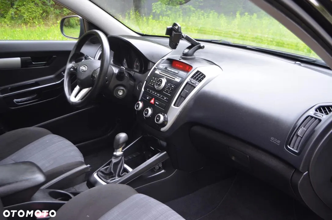 Kia ProCeed Pro_cee'd 1.4 M - 21