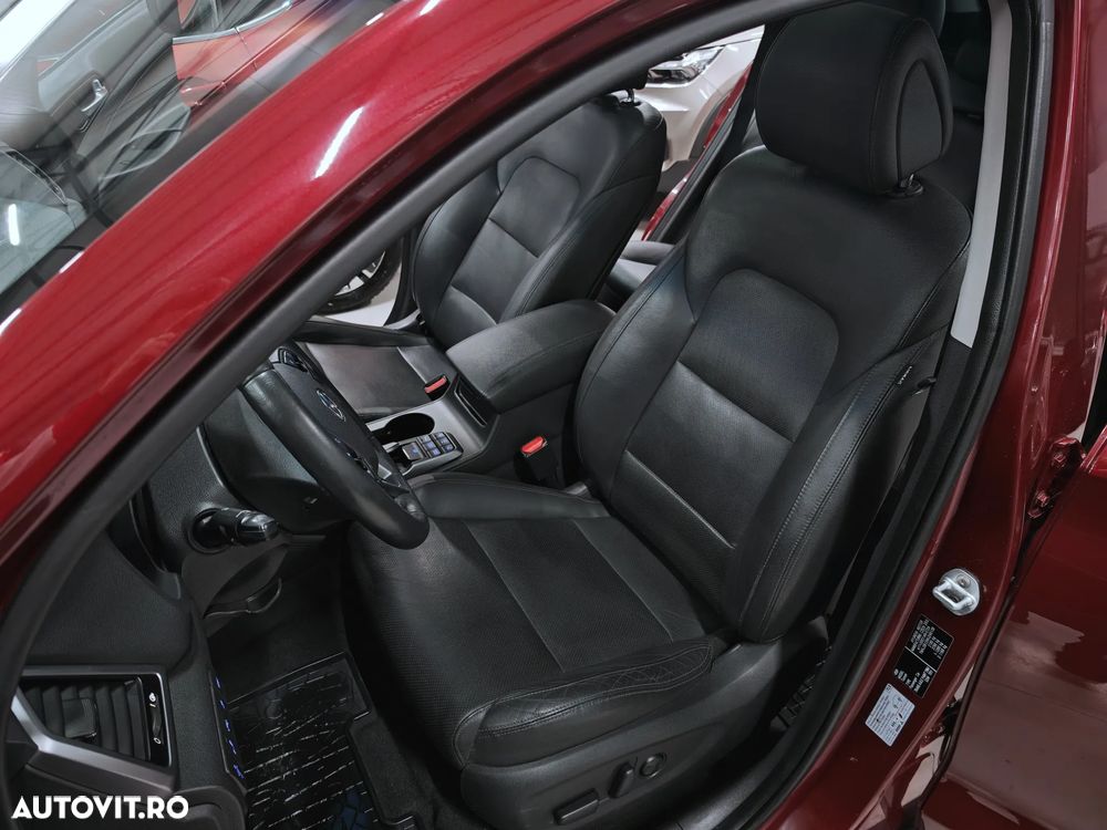 Hyundai Tucson 1.6 GDI 4WD DCT Premium - 8