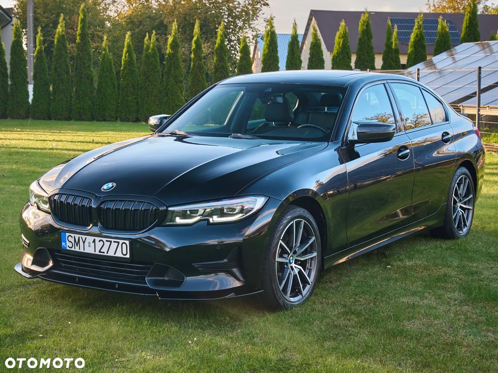 BMW Seria 3 330i xDrive Sport Line - 21