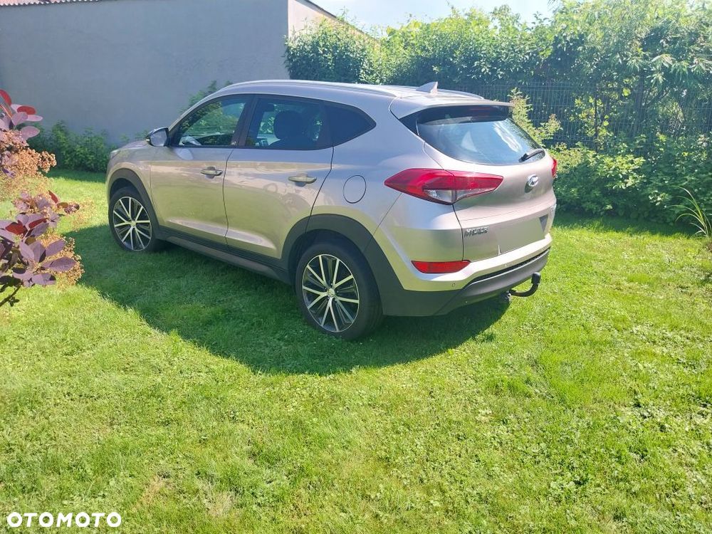 Hyundai Tucson 1.7 CRDI BlueDrive GO 2WD - 3