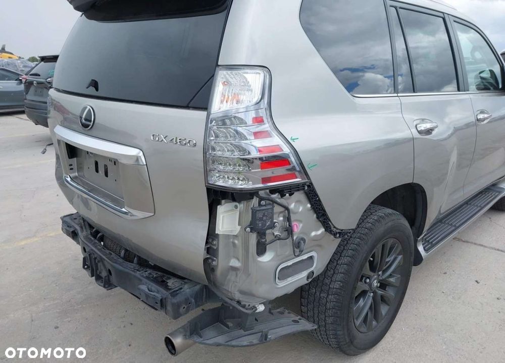 Lexus GX - 6