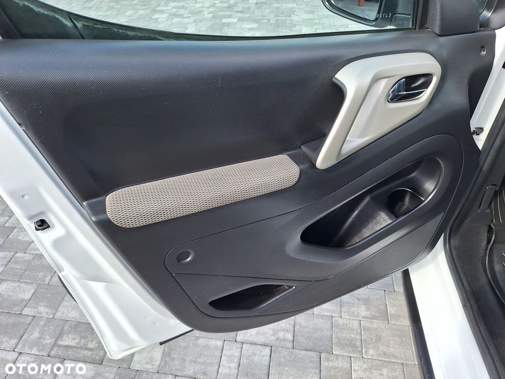 Citroën Berlingo 1.6 HDi Exclusive - 15