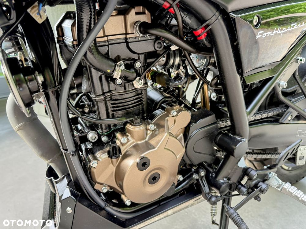 Mondial HPS 125 - 26