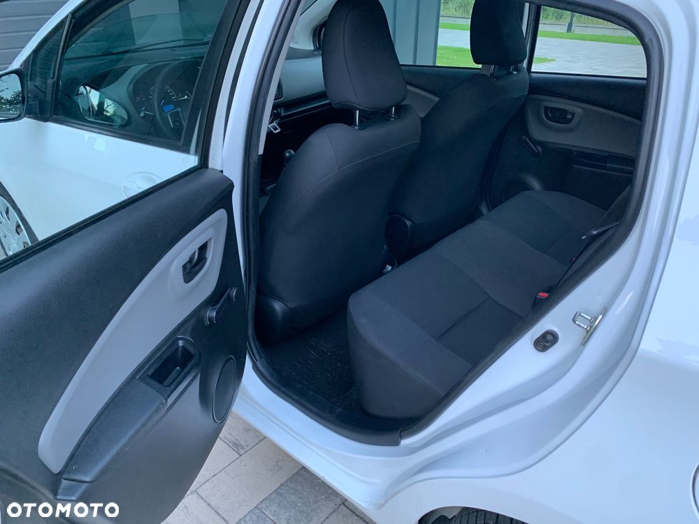 Toyota Yaris 1.5 Active - 12