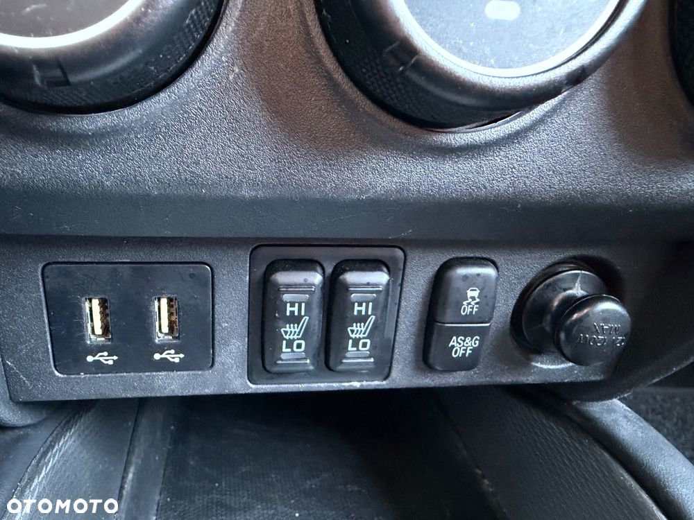 Mitsubishi ASX - 26