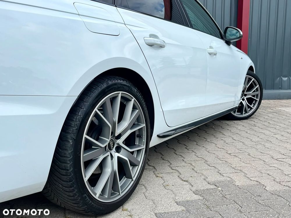Audi A4 Limousine 35 TFSI mHEV S Line S tronic - 15