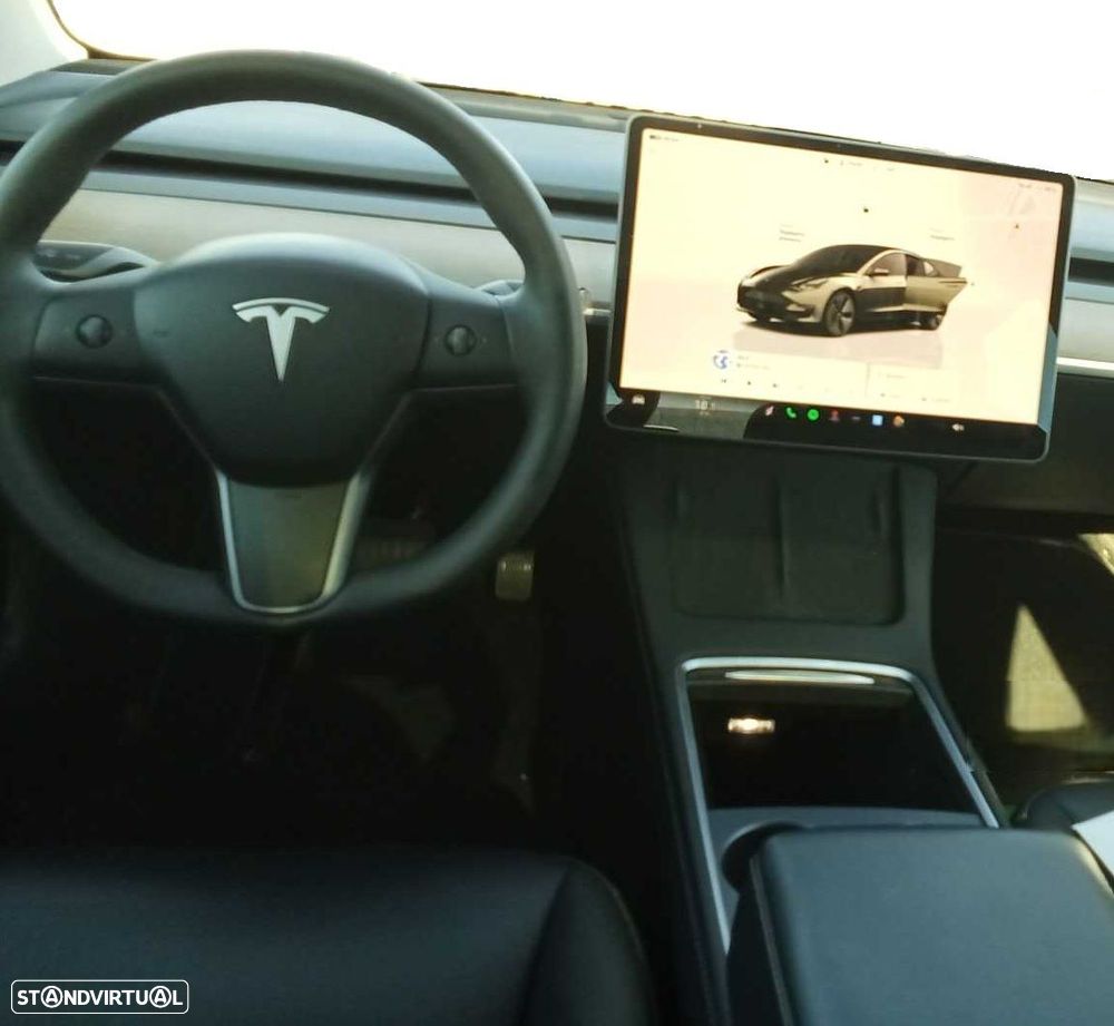 Tesla Model 3 Long Range Tração Traseira - 4