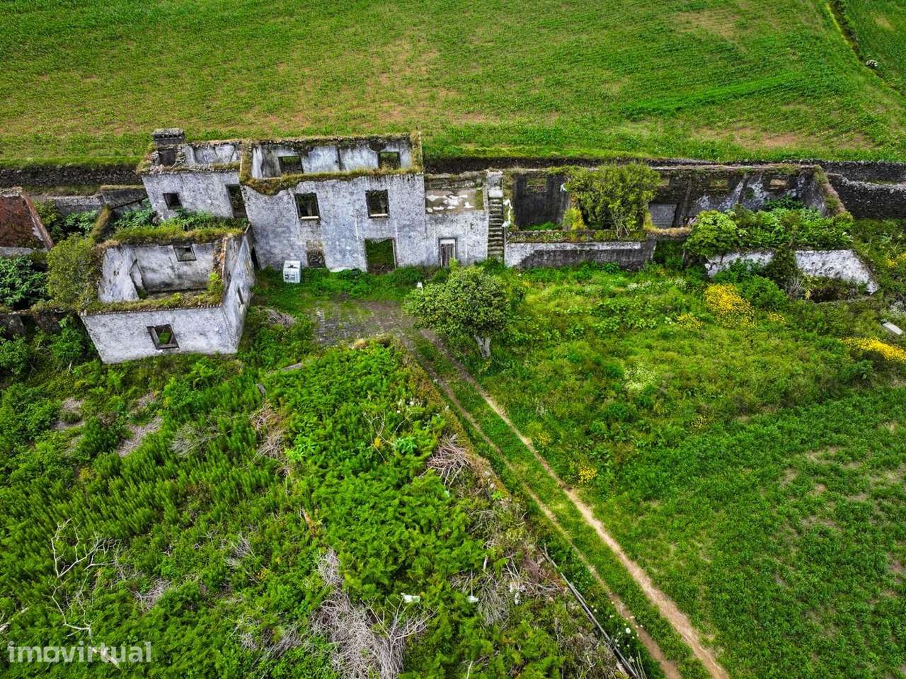 Terreno Rústico com 26.400 m2 – Santa Bárbara, Ribeira Grande | São Mi - Grande imagem: 3/10