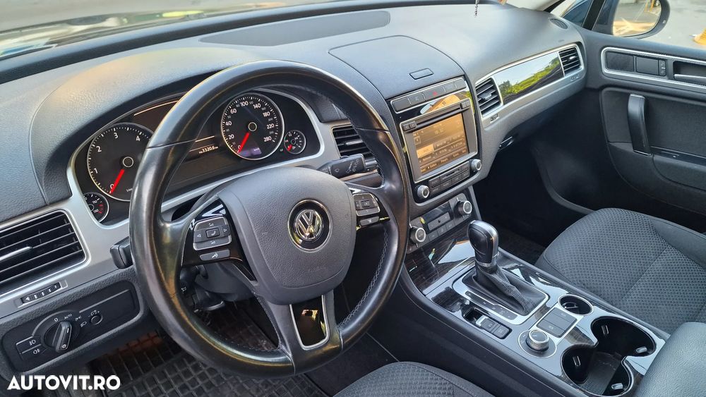 Volkswagen Touareg 3.0 V6 TDI BMT - 8