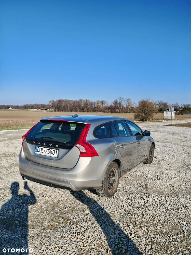 Volvo V60 D2 Kinetic - 6