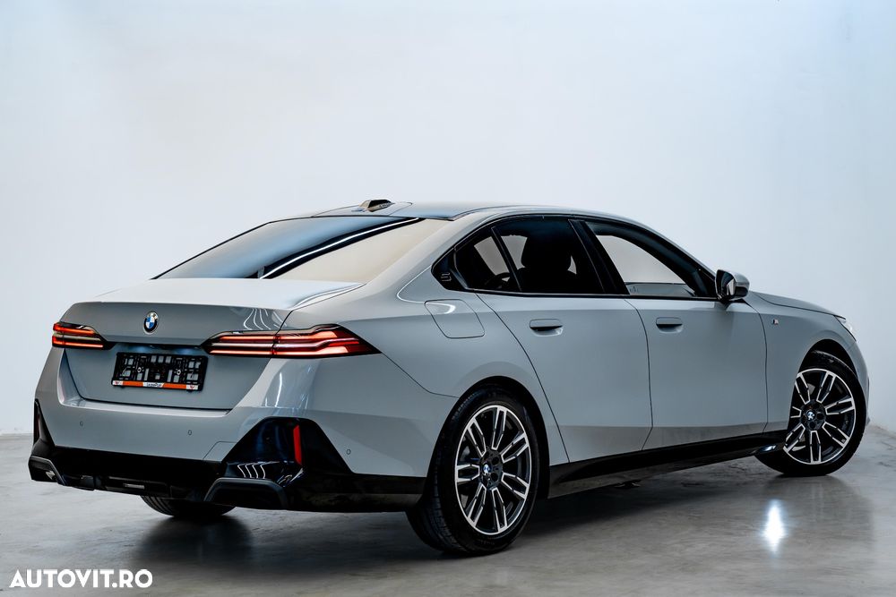 BMW Seria 5 520i AT MHEV - 6