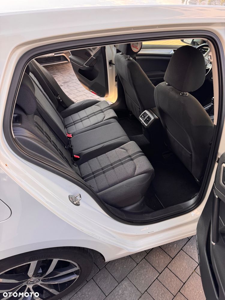 Volkswagen Golf VII 1.6 TDI BMT Trendline - 9
