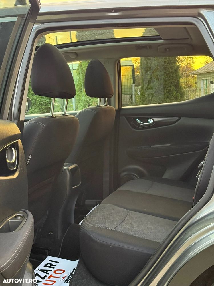 Nissan Qashqai 1.6 DCI N-Connecta - 9