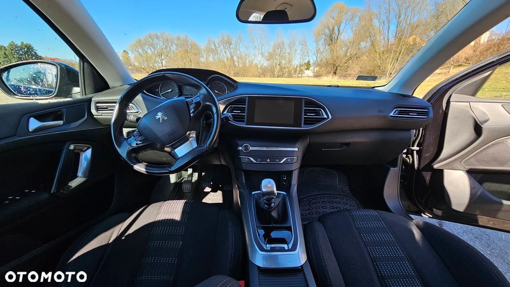 Peugeot 308 PureTech 130 Stop & Start Allure - 10