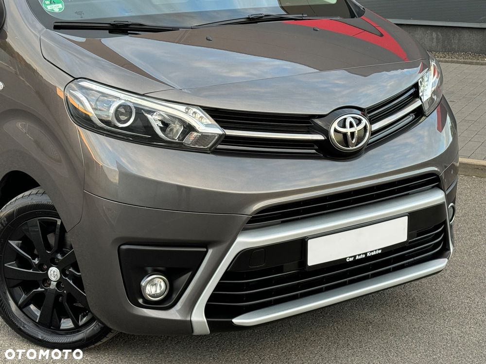 Toyota Proace Verso 2.0 D4-D Medium VIP - 17