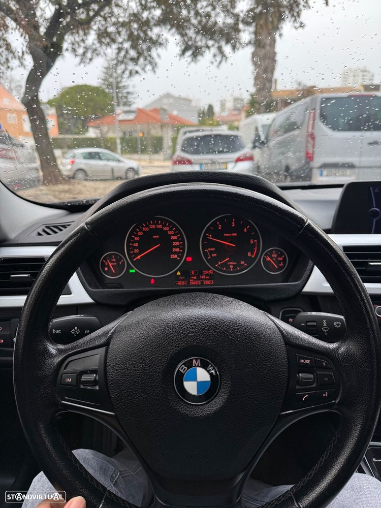 BMW 318 d - 5