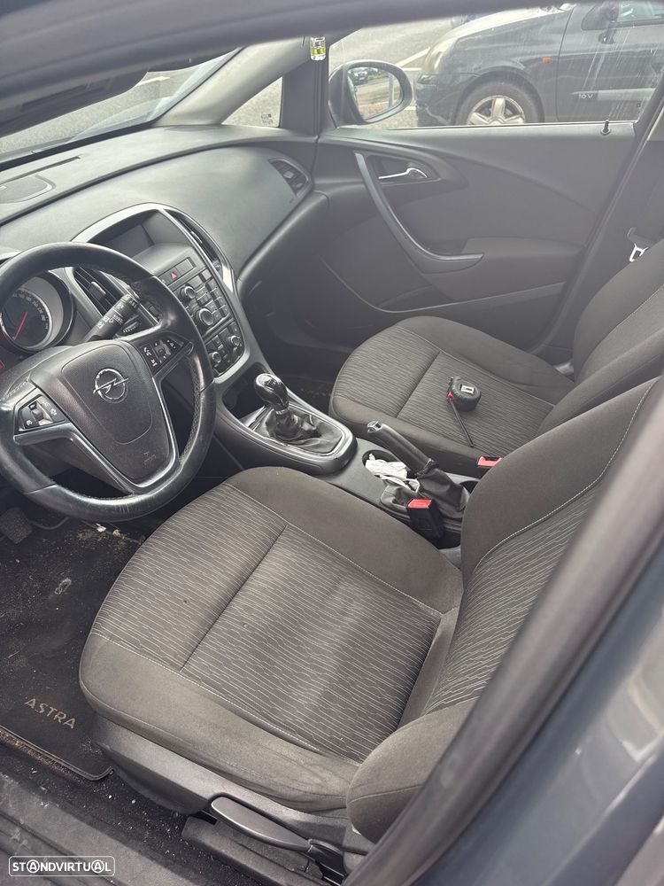 Opel Astra Sports Tourer 1.6 CDTi Excite S/S - 4
