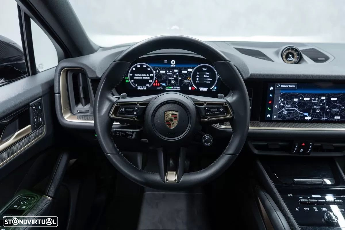 Porsche Cayenne Coupé E-Hybrid - 21