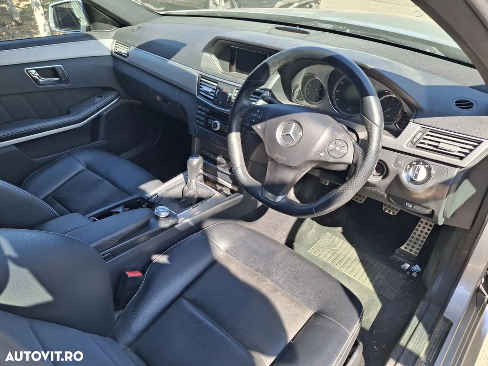 Mercedes-Benz E - 4