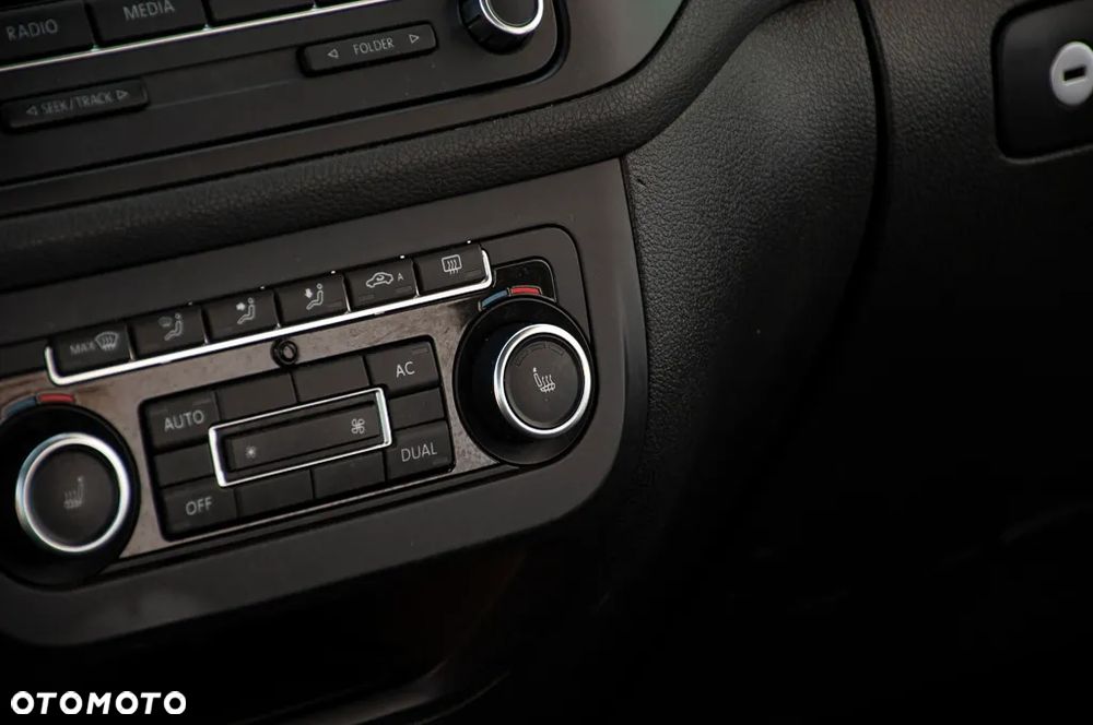 Volkswagen Golf Plus 1.6 TDI DPF BlueMotion Technology Style - 27