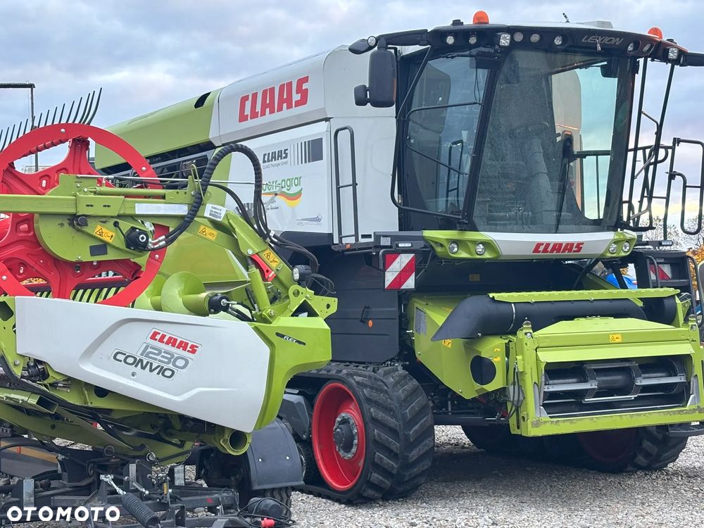 Claas Lexion 8900 - 1