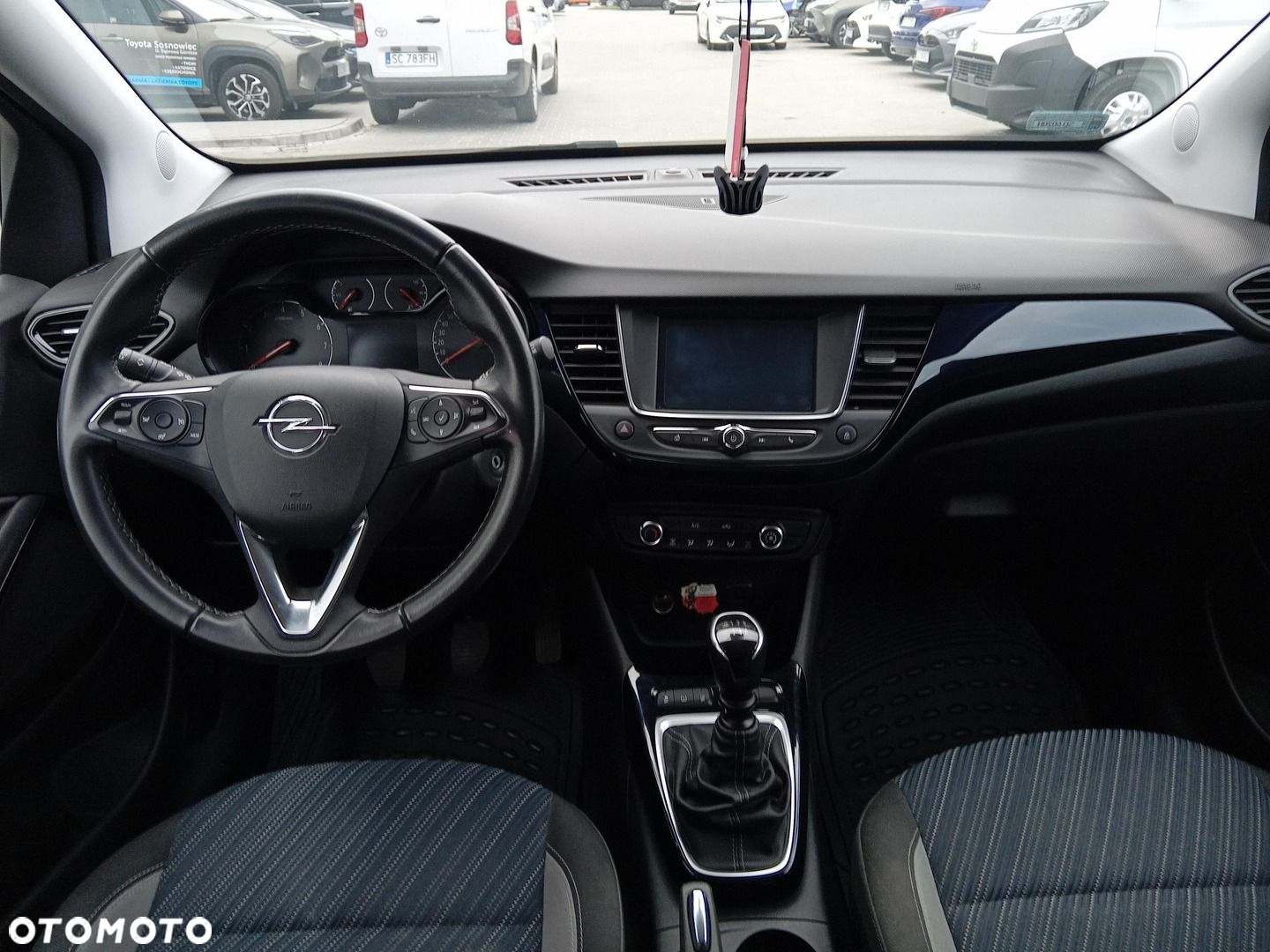 Opel Crossland X - 16