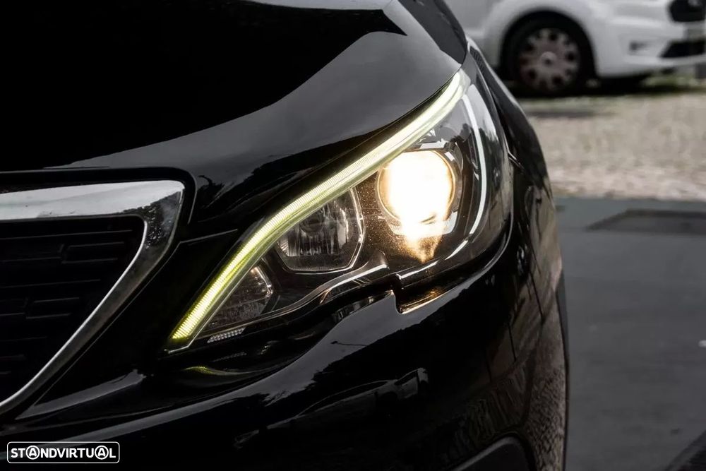 Peugeot 308 SW - 8