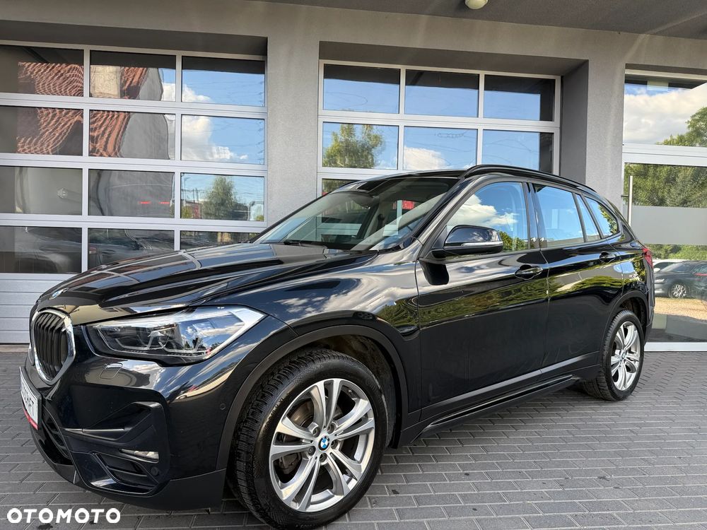 BMW X1 sDrive18i Sport Line - 25