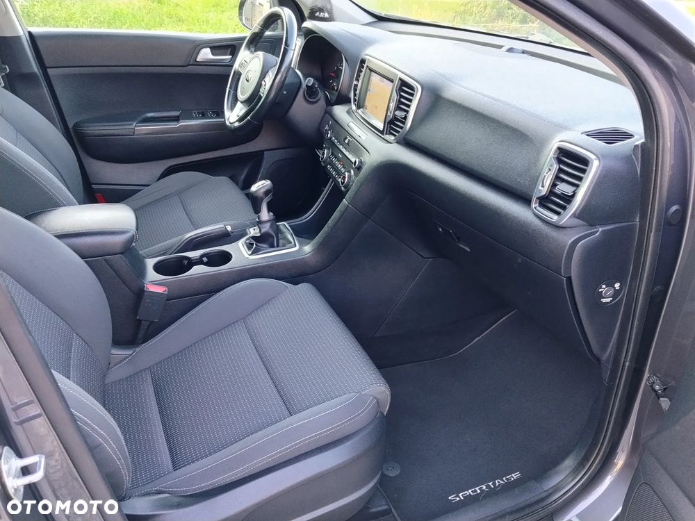 Kia Sportage - 18