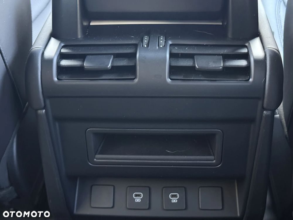 Land Rover Defender 110 D250 S - 15