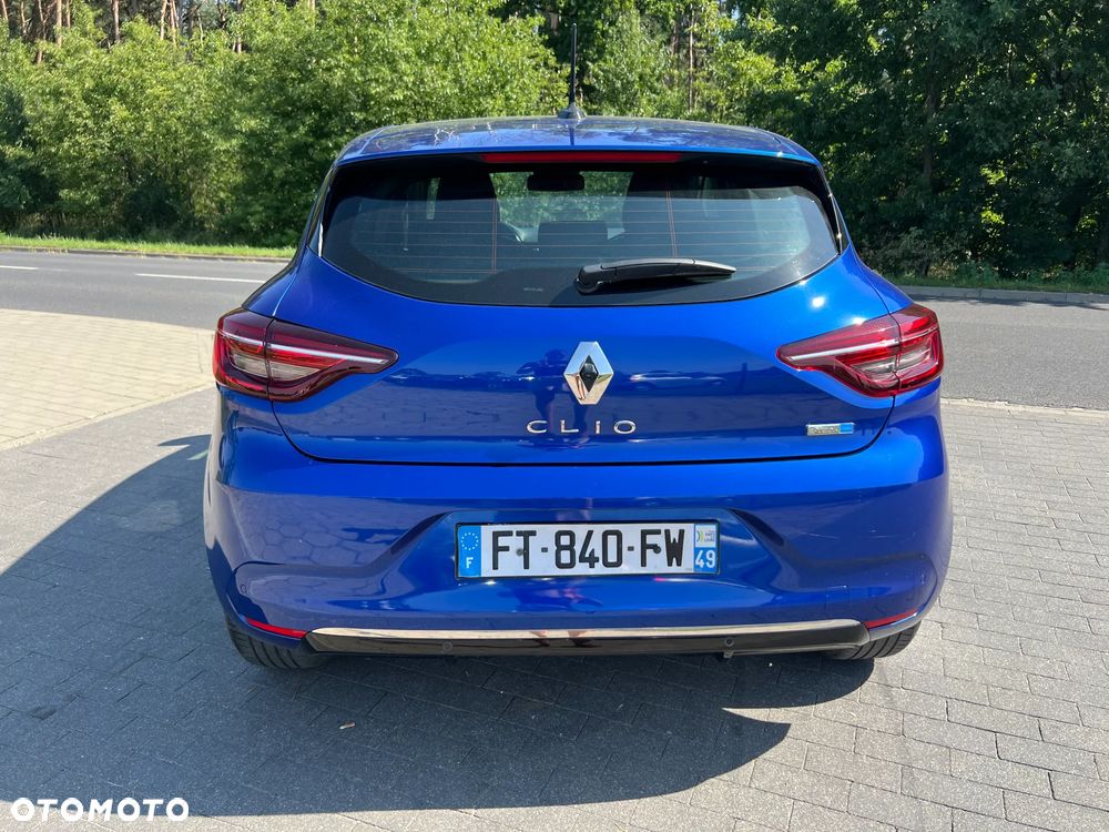 Renault Clio - 7