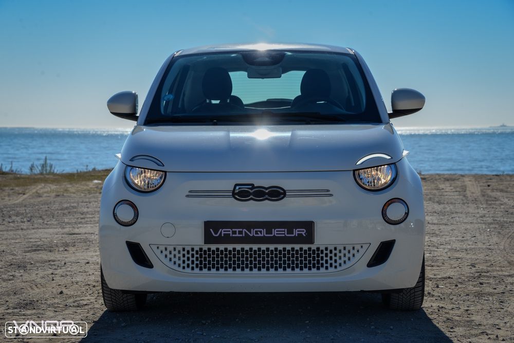 Fiat 500E 2022 photo 2
