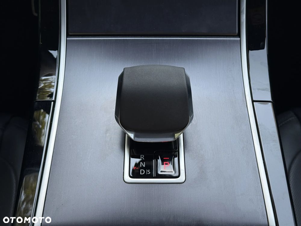Land Rover Range Rover Velar 2.0 D200 mHEV Dynamic SE - 9