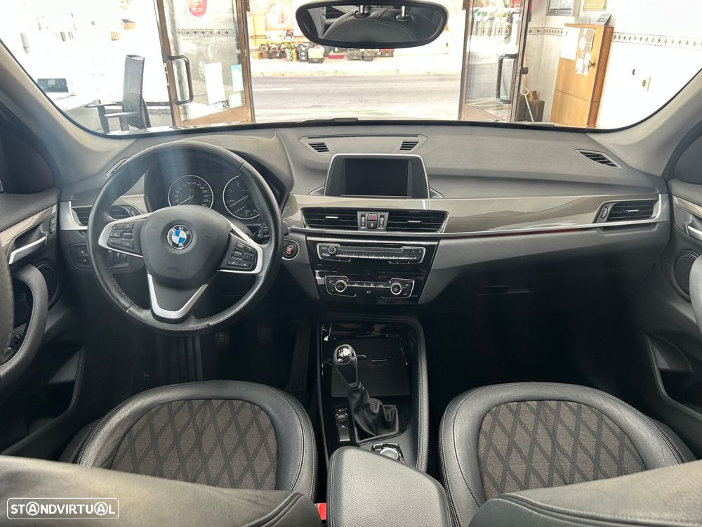 BMW X1 16 d sDrive xLine - 14