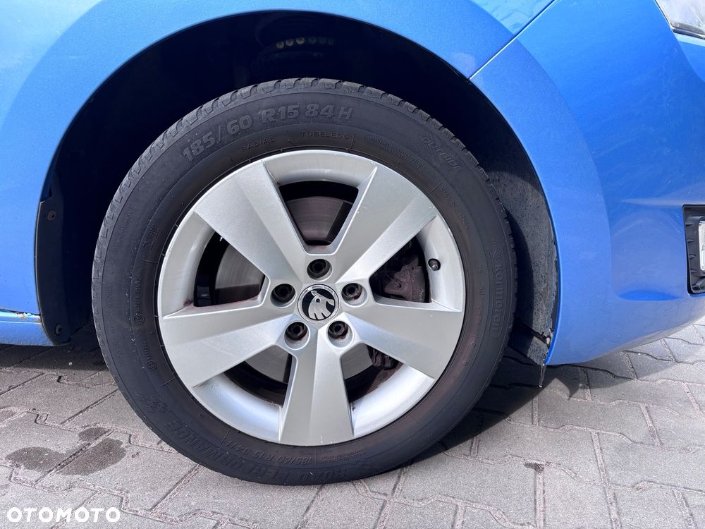 Skoda RAPID 1.2 TSI Ambition Max - 11