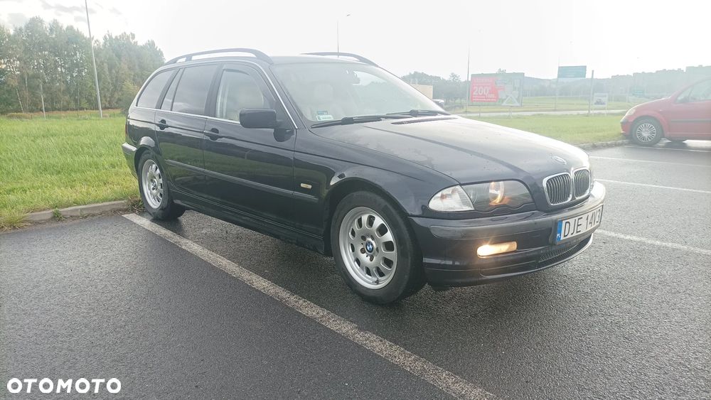 BMW Seria 3 328i - 7