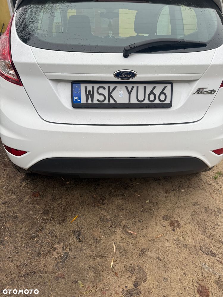 Ford Fiesta 1.5 TDCi Ambiente - 5