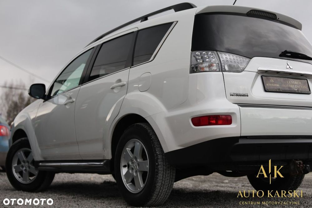 Mitsubishi Outlander - 18
