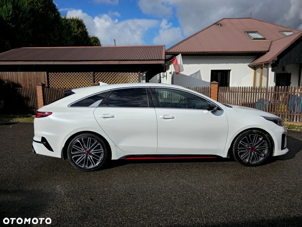 Kia ProCeed 1.6 T-GDI GT DCT - 6