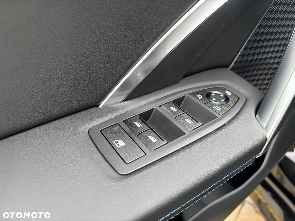 BMW X1 sDrive20i mHEV sport - 10