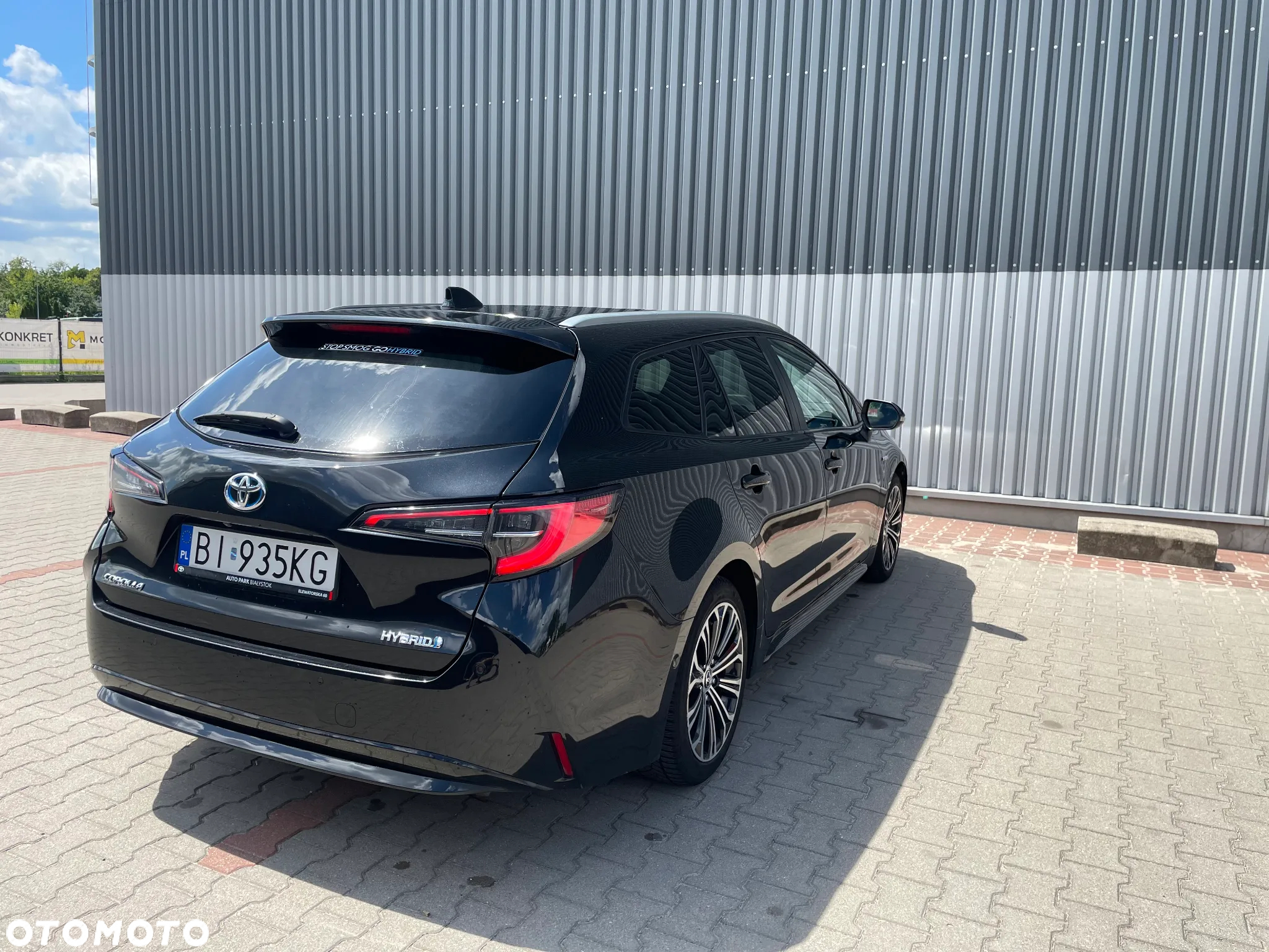 Toyota Corolla 1.8 Hybrid Comfort - 12