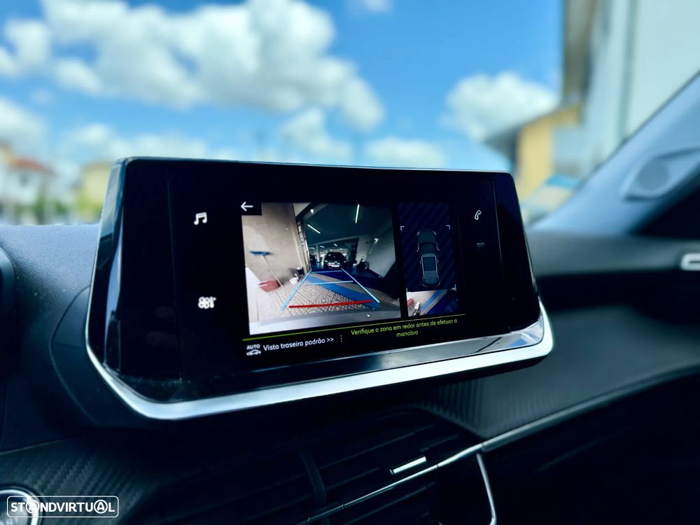 Peugeot 2008 1.2 PureTech Allure Pack - 22