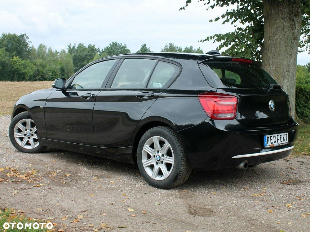 BMW Seria 1 - 15