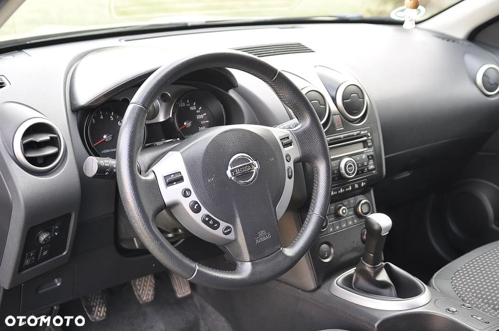 Nissan Qashqai 1.6 acenta - 29