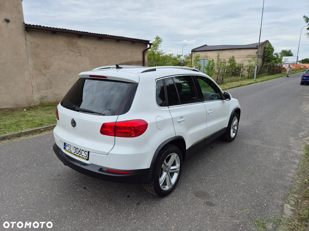 Volkswagen Tiguan 2.0 TDI DPF 4Motion BlueMotion Technology DSG Sport & Style - 10