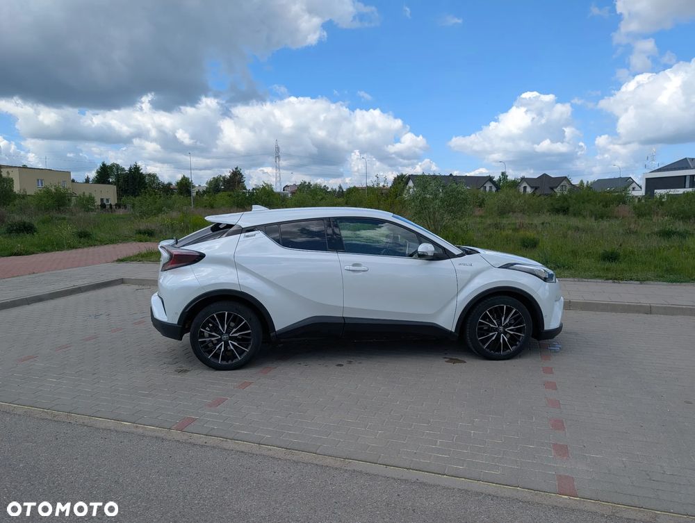 Toyota C-HR - 4