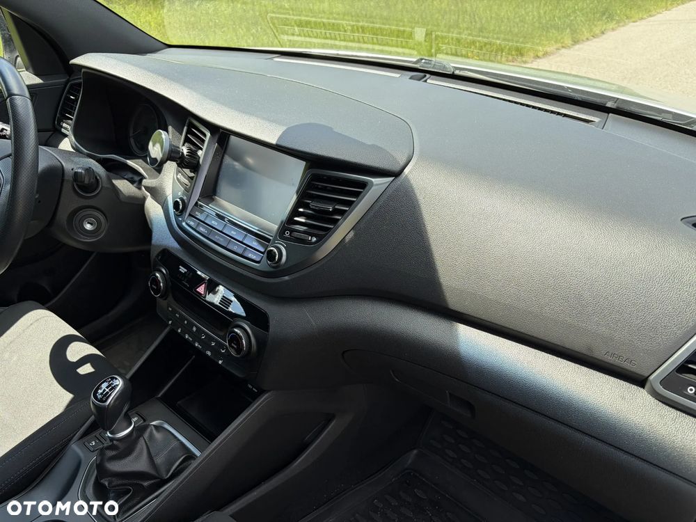 Hyundai Tucson blue 1.6 GDi 2WD Passion - 19